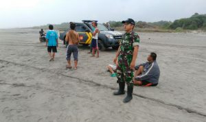 Jasad Fikri Ditemukan di Pesisir Pantai Karangsapi