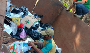 Pegawai DLH Wajib Bawa Sampah