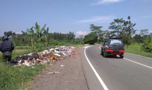 Sanksi Tegas Bagi Warga Pembuang Sampah