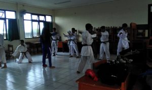 Persiapkan Atlet Karate untuk Kejuaraan