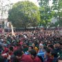 Ribuan Mahasiswa Unjukrasa Didepan Gedung DPRD Jabar
