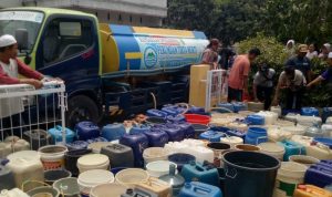 Perumdam Tirta Mukti Distribusi Air Bersih ke Warga Ramasari