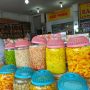 Lesu, Omzet Pedagang Manisan di Cianjur Turun 50 Persen