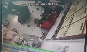 Kawanan Perampok Satroni Alfamart di Cianjur, Aksinya Terekam CCTV