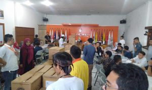 Tiga Bapaslon Independen Serahkan Syarat Dukungan ke KPU Cianjur