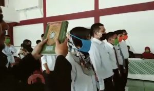 Cek Suhu Tubuh dan Masker, Warnai Pelantikan PPS di Cianjur