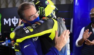 Perpisahan Emosional Rossi dengan Tim Pabrikan Yamaha