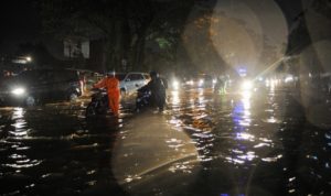 Hujan Lebat dan Banjir Melanda Bandung, Ini Penjelasan BMKG