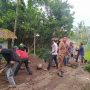 Sempat Tertunda, Pembangunan Jalan di Desa Cibadak Cianjur Dilanjutkan Kembali