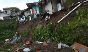 Tiga Rumah Rusak, Satu Orang Luka Akibat Longsor di Cipanas Cianjur