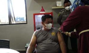 1.108 Personil Polres Cianjur Terima Vaksin Covid-19 Tahap Dua