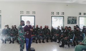 Dr Aqua Dwipayana: Belajar Komunikasi Lintas Budaya pada Prajurit dari Papua