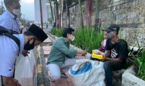 Food Bank PKB Cianjur, Berbagi Takjil di Bulan Ramadan