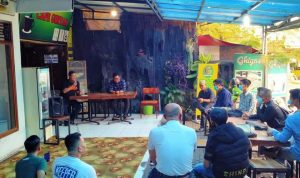 Rumah Idea, KNPI dan Alumni HMI di Cianjur Selenggarakan Bedah Buku