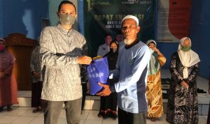 Kolaborasi KNPI dan BJB Cianjur Bagikan Sembako ke Masyarakat di Bulan Ramadan