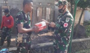 Jaga Kebugaran, Prajurit TNI di Lokasi TMMD Mande Cianjur Dapat Suplai Vitamin