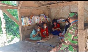 Kodim 0608/Cianjur Bikin Saung Belajar Bagi Siswa Sekolah, Pengajarnya Anggota TNI