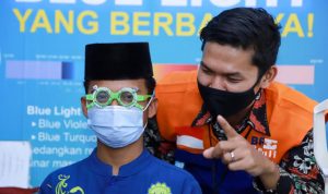 Cerita Santri di Tangerang Dapat Bantuan Kacamata Gratis Dari BRI