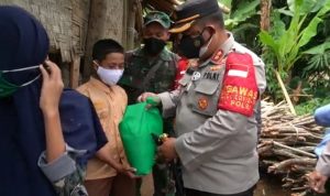 Salurkan Sembako, Polres Cianjur akan Renovasi Rumah Keluarga Tak Mampu di Campaka