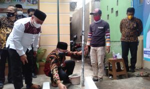 Usai Salurkan Stimulan, Bupati Cianjur Lakukan Peletakan Batu Pertama Pembangunan Gedung Koperasi Diniyah Manjur