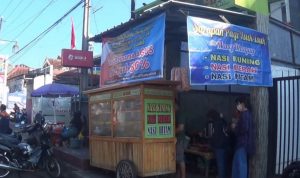 Sambut HUT RI ke-76, Kedai Nasi di Cianjur Beri Diskon 50 Persen Bagi Konsumen Bernama Agus