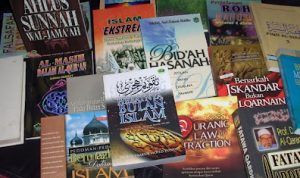 Jabar Dapat Bantuan Paket Isoman Berupa Buku Agama