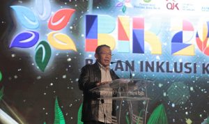 Kepala OJK Regional 2 Jawa Barat Indarto Budiwitono