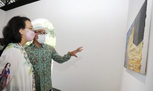 Ridwan Kamil bersama Ketua DPP PUTRI DI Yogyakarta