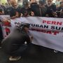 Tuntut Arteria Dahlan Dipecat, Ratusan Massa Paguyuban Sunda Ngahiji Geruduk DPRD Cianjur