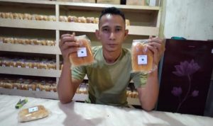 Sukses Buka Usaha Roti 'Dirasa', Babinsa di Cianjur Raih Omset Puluhan Juta per Bulan