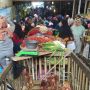 Harga Daging Ayam dan Sapi di Pasar Cipanas Masih Mahal