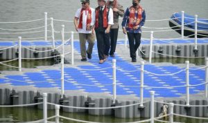 Ridwan Kamil Resmikan Situ Rawakalong di Depok, Ada Kubus Apung yang Bisa Digunakan untuk Walkway di Atas Air