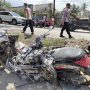 Kecelakaan Maut di Gekbrong Cianjur, Truk Pengangkut Tepung Terigu Terguling Usai Tabrak Motor dan Mobil