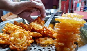 Wisata kuliner malam di Cianjur