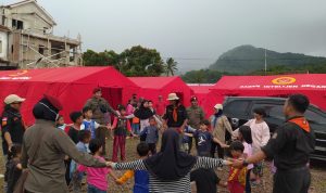 Trauma Healing, Anak-anak Korban Gempa Cianjur di Posko Pengungsi BIN RI Senang Diajak Bermain