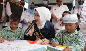 Atalia Kamil Kampanyekan Budaya Literasi kepada Anak-anak
