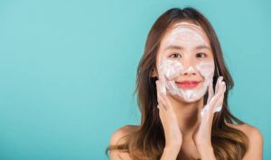 Racikan Skincare Pakai Micin Viral di TikTok, Ini Kata dr Richard Lee