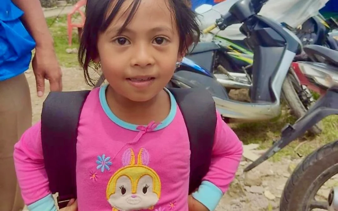 Dukung Anak-Anak Cianjur Kembali Ke Sekolah Pascagempa, PLN Berikan Perlengkapan Belajar