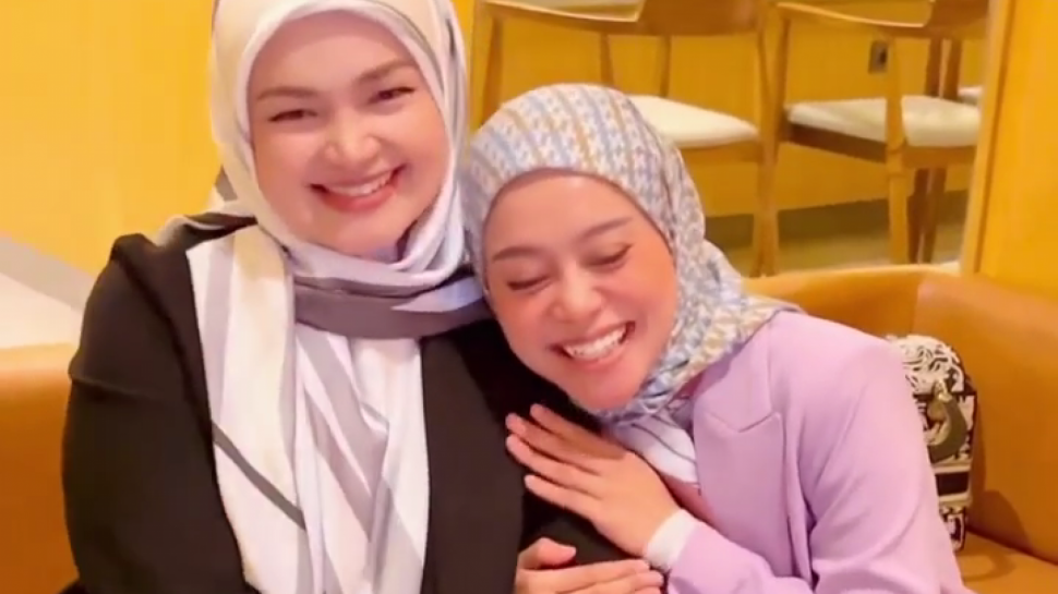 Sekelas Diva Malaysia Terharu Dengar Suara Lesti Kejora