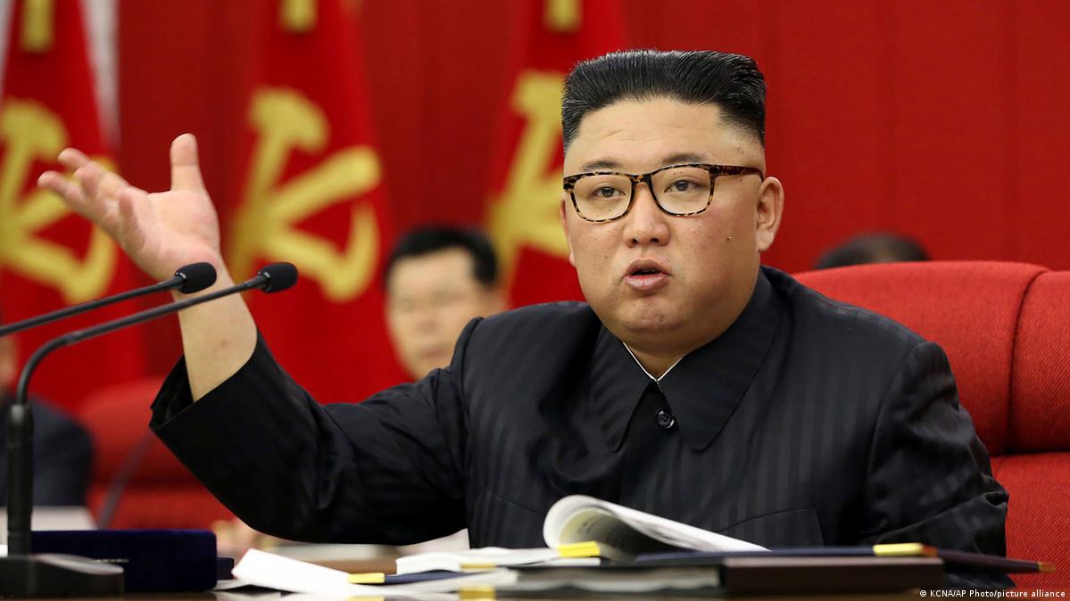 Pemimpin Korea Utara Kim Jong Un Meminta Produksi Senjata Mematikan Nuklir Ditingkatkan