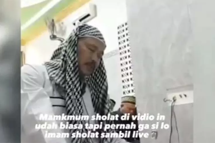 Viral Imam Solat Tarawih Live TikTok, MUI Cianjur Angkat Bicara. (tangkapan layar)