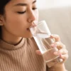 Simak yuk! 5 Manfaat Minum Air Hangat di Pagi Hari