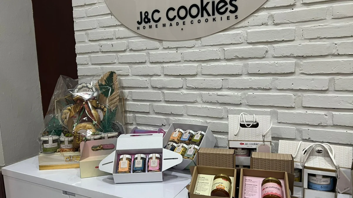Manjakan Konsumen Setianya Jelang Ramadan, J&C Cookies Hadirkan Varian Baru dan Hampers yang Menarik