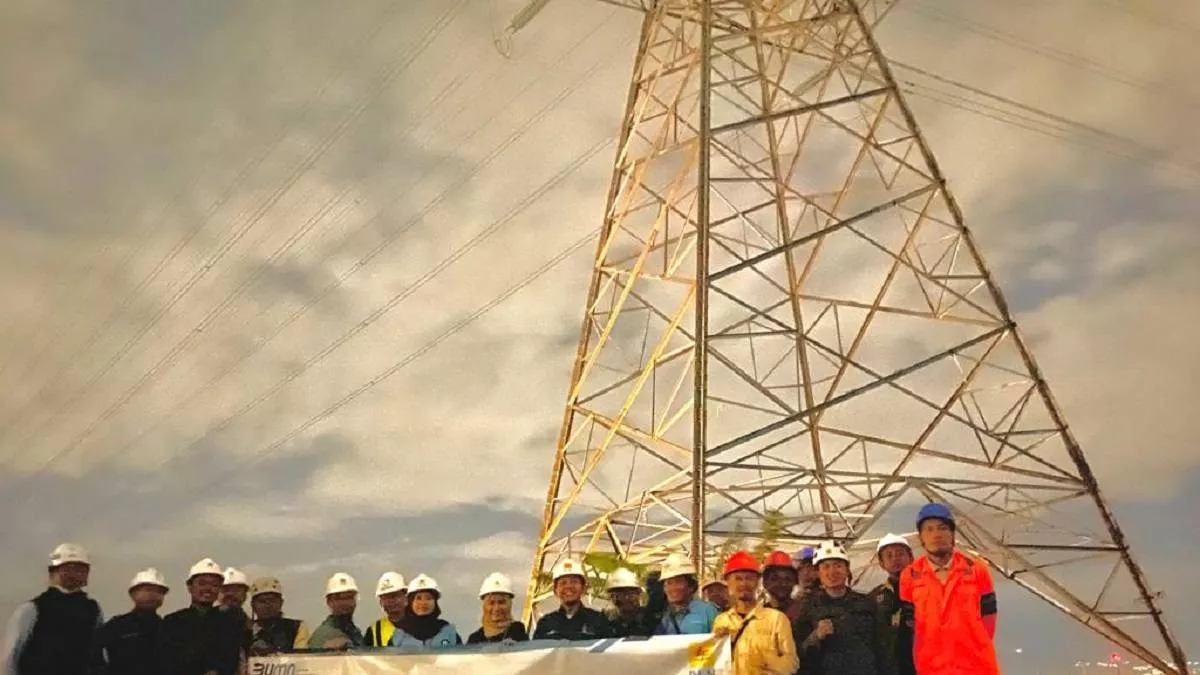 Dukung Proyek KCJB, PLN Selesaikan SUTT 150 kV Tegalluar