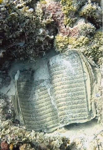 Temuan yang Mengejutkan! Al-Qur'an Ada di Dasar Laut