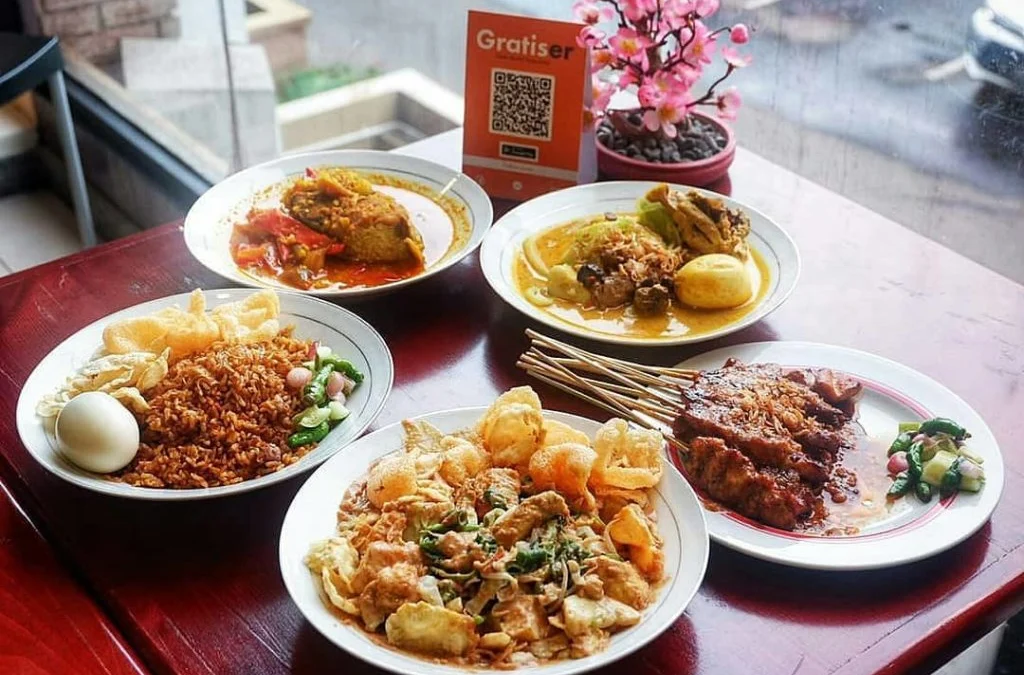 4 Tempat Makan Legendaris di Jakarta, Murah dan Lezat