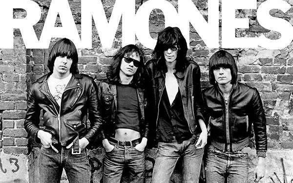 Ramones Pelopor Era Punk Rock