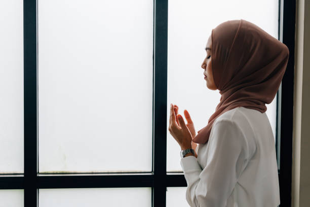 Bacaan Niat Qodho Puasa Ramadhan serta Tata Caranya
