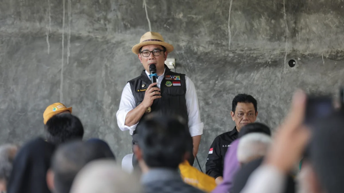Ridwan Kamil Persembahkan Satyalancana Wira Karya kepada Elemen Masyarakat Pertanian Jabar