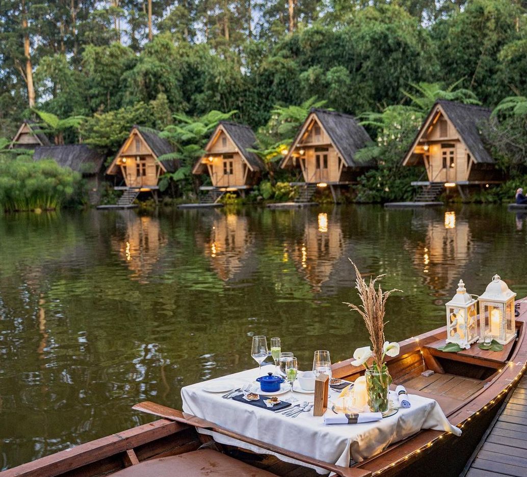 Wisata Keluarga Menjelang Libur Lebaran di Dusun Bambu Bandung